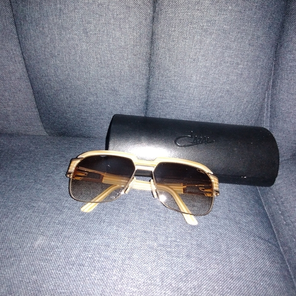 CAZAL UNISEX SUNGLASSES... - Picture 10 of 16